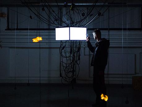 Mirar hacia fuera y hacia dentro