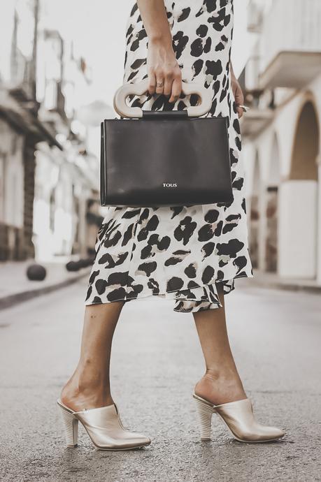 STRIKE A POSE - SJP Shoes STRIKE A POSE - SJP Shoes