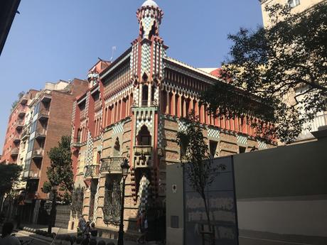 Visitar la Casa Vicens, la primera obra de Gaudí