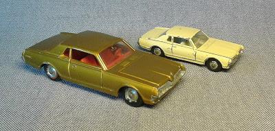 Dos Mercury Cougar, dos tamaños