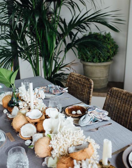 Inspiración de playa para decorar una cena de verano