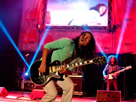 De la posta médica al Gran Teatro Nacional, celebrando los veinte años de Amen