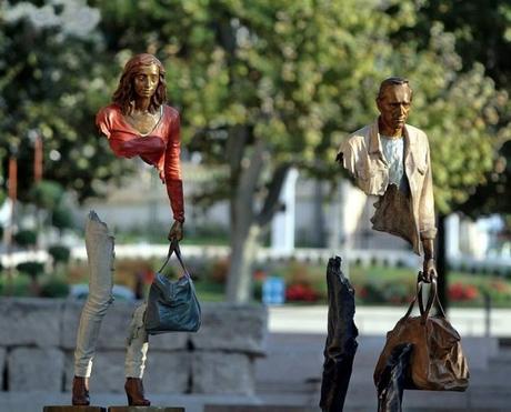 esculturas desafían física