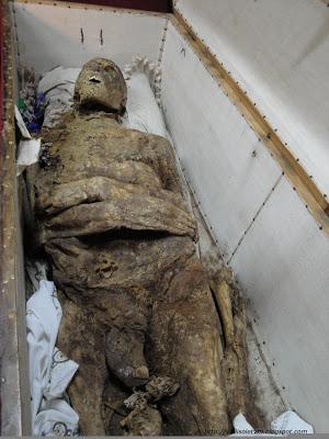 Resultado de imagen de momia del Rey Enrique IV de Castilla