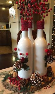 Aprende cómo decorar botellas de vidrio recicladas para navidad