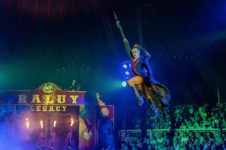 Louisa Raluy y sus grandes ilusiones! Louisa Raluy y sus grandes ilusiones!