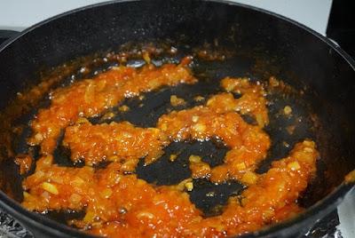 Mejillones en salsa de tomate picante Mejillones en salsa de tomate picante