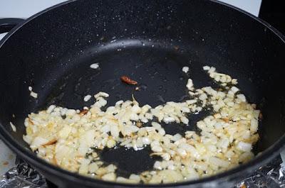 Mejillones en salsa de tomate picante Mejillones en salsa de tomate picante