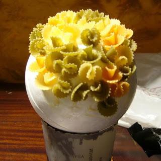 13 Hermosas Ideas para decorar tu mesa con esferas de unicel