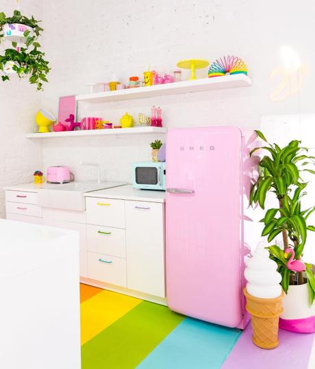 Home tour a todo color en una casa de Instagram