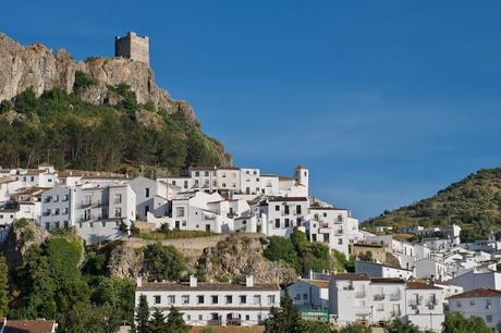 ZAHARA DE LA SIERRA: LA VIGÍA ZAHARA DE LA SIERRA: LA VIGÍA