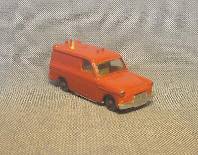 Ford Thames Van de Husky