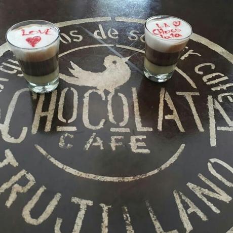 Book Tag #32: El Café