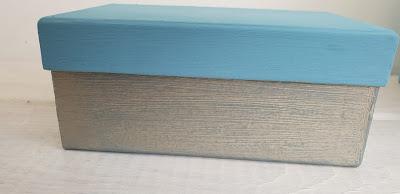 Cómo dar aspecto metálico al cartón Cómo dar aspecto metálico al cartón