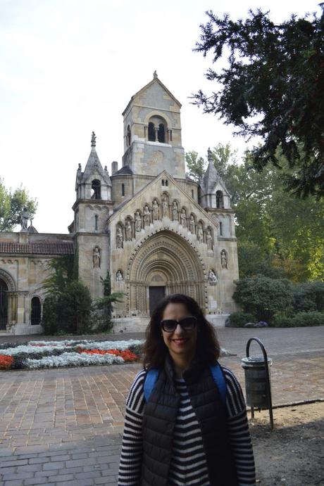 Castillo de Vajdahunyad Castillo de Vajdahunyad