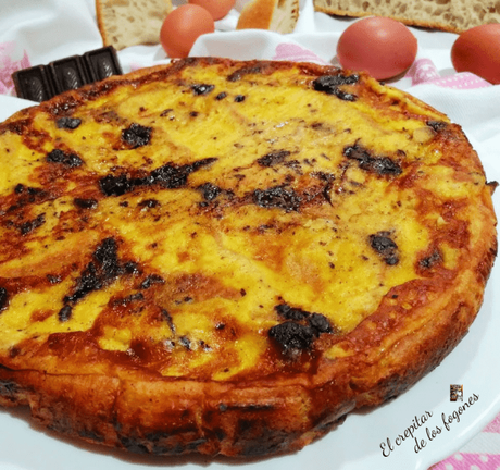 PASTEL DE TORRIJAS CON CANELA Y CHOCOLATE