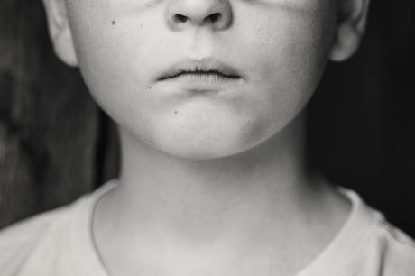 El estrés en la infancia podría aumentar la sensibilidad a la cocaína