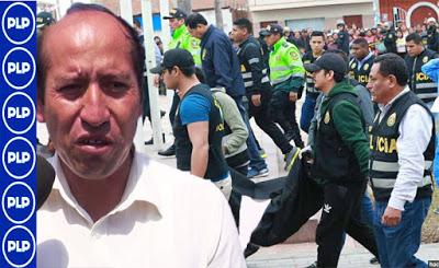 SE LAVA LAS MANOS…