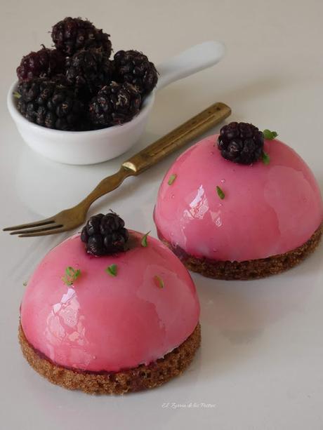 Semifrío de Moras y Coco Semifrío de Moras y Coco