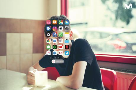 Esta campaña de Movistar quiere que desconectemos de nuestros móviles y conectemos con nuestra vida