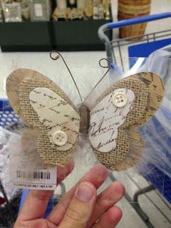 Haz lindas mariposas con tela de arpillera o yute