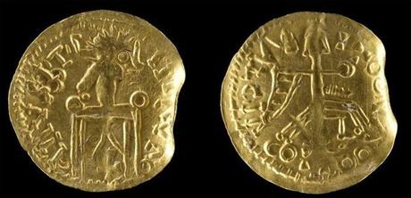 Resultado de imagen de 2 monedas de oro y 125 de bronce de Ã©poca visigoda