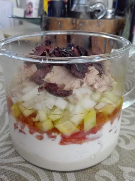 ENSALADA MEDITERRÁNEA EN VASO