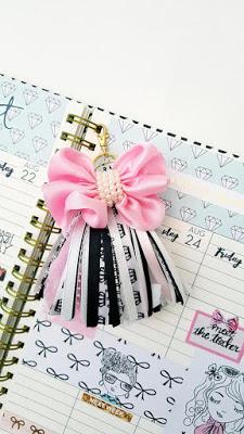 Aprende cómo hacer hermosos llaveros de listón para toda ocasión