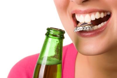 ☻9 Malos hábitos orales que debería usted evitar