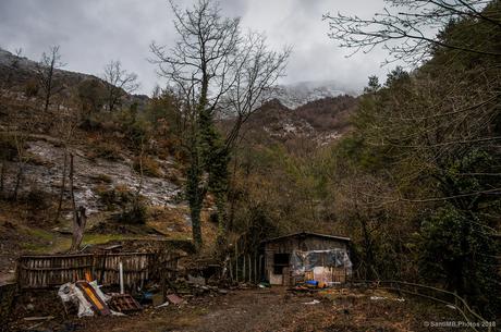 Por la parte de atrás