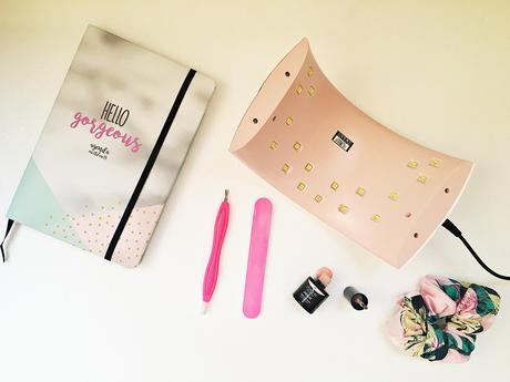 Cómo hacerse la manicura de gel en casa