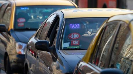 Taxista sufrió violento asalto en comuna de El Bosque Taxista sufrió violento asalto en comuna de El Bosque