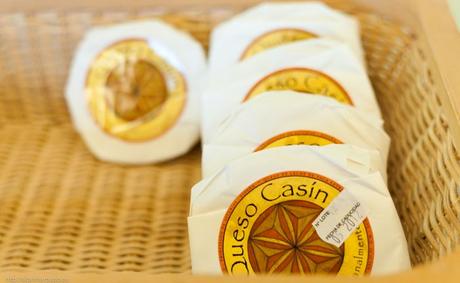 Gastronomía: Cabrales y los cuarenta quesos asturianos.