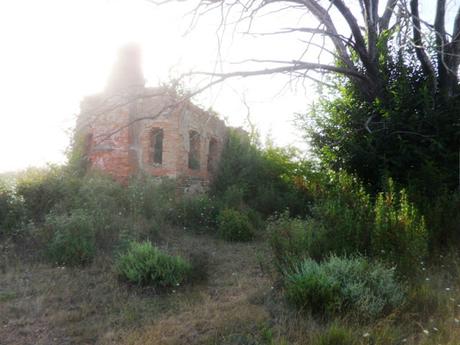 ENTRE ESPAÑA Y PORTUGAL: RECUERDOS DE PIEDRA ENTRE ESPAÑA Y PORTUGAL: RECUERDOS DE PIEDRA