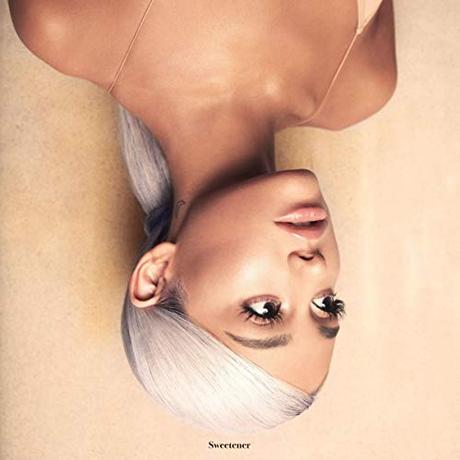 Ariana Grande y Aitana lideran las listas de ventas españolas Sweetener