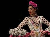 bailaoras españolas flamenco tocados florales icónicos