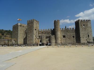 Castillo de San Vicente, Montemayor del Río, Salamanca