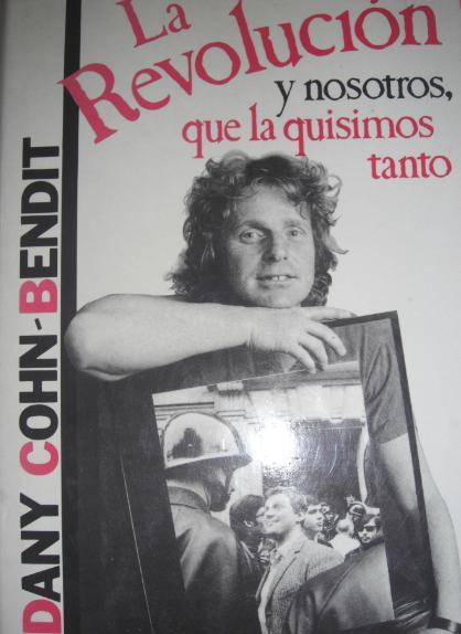 Patrias y Muñecos Rotos