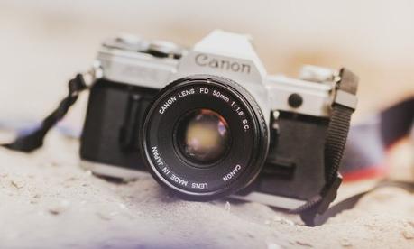 Mantenimiento y limpieza de cámaras fotográficas: cómo cuidar tu réflex o cámara compacta en vacaciones
