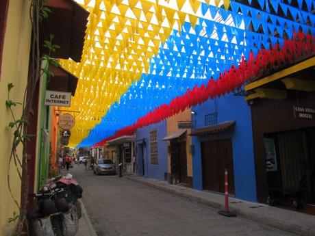 Tras las murallas de Cartagena de Indias