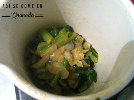 Hamburguesa de acelgas y pollo. Juego de blogueros 2.0