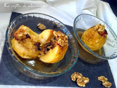 Manzanas asadas con frutos secos y queso de cabra al Pedro Ximénez Manzanas asadas con frutos secos y queso de cabra al Pedro Ximénez