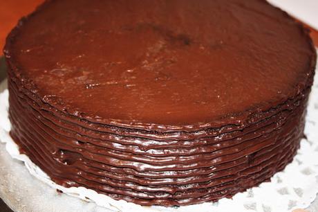 CÓMO DECORAR UN PASTEL DE CUMPLEAÑOS CON UNA PISTOLA DE MODELAJE PARA: {FONDANT, PASTA DE AZÚCAR, MAZAPÁN...} Y CÓMO CONGELAR UN BIZCOCHO O PASTEL CÓMO DECORAR UN PASTEL DE CUMPLEAÑOS CON UNA PISTOLA DE MODELAJE PARA: {FONDANT, PASTA DE AZÚCAR, MAZAPÁN...} Y CÓMO CONGELAR UN BIZCOCHO O PASTEL