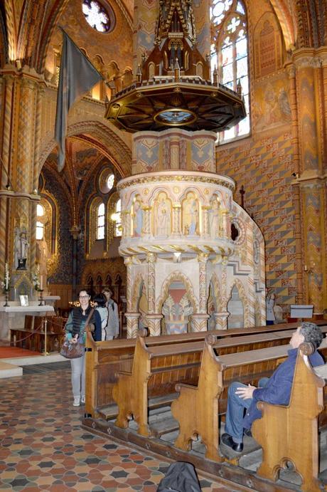 La Iglesia de San Matías y el Bastión de los Pescadores La Iglesia de San Matías y el Bastión de los Pescadores