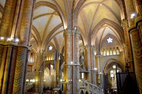 La Iglesia de San Matías y el Bastión de los Pescadores La Iglesia de San Matías y el Bastión de los Pescadores