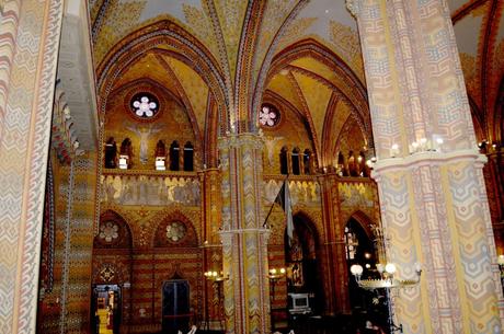 La Iglesia de San Matías y el Bastión de los Pescadores La Iglesia de San Matías y el Bastión de los Pescadores