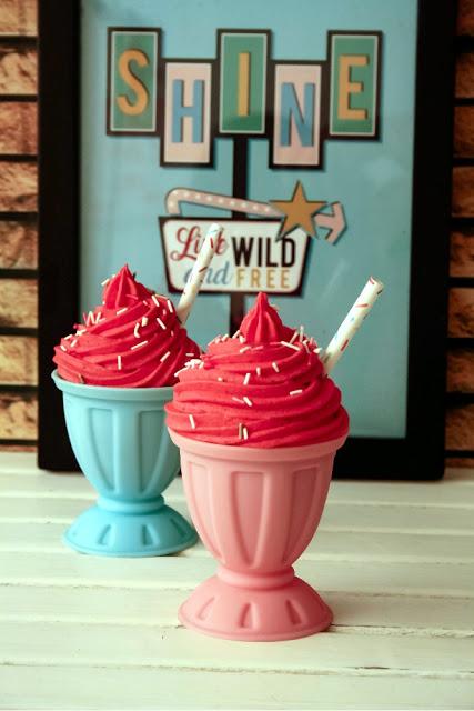 Strawberry Milkshake Cupcakes Strawberry Milkshake Cupcakes