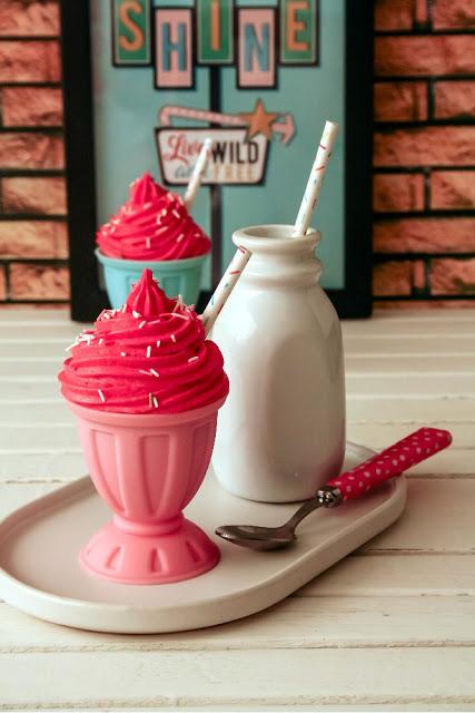 Strawberry Milkshake Cupcakes Strawberry Milkshake Cupcakes