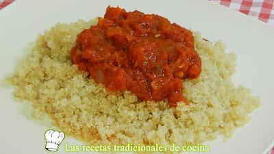 Receta fácil de quinoa con salsa napolitana