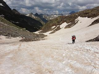 TRANSPIRENAICA GR11 ETAPA 9: SALLENT DE GÁLLEGO - REFUGIO DE BACHIMAÑA